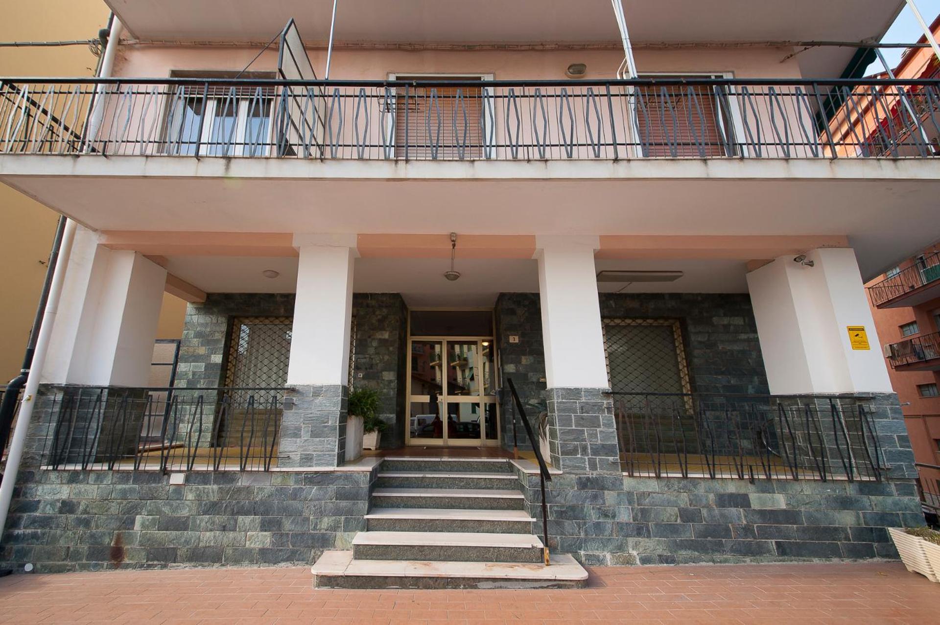 Le Torri Riviera Holiday Albenga Extérieur photo